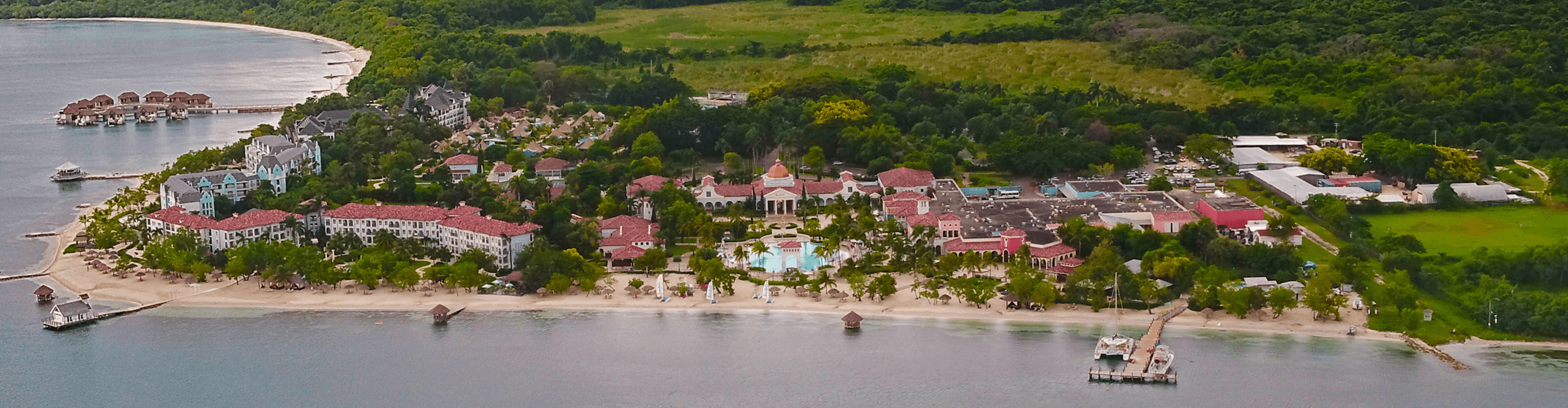 מלון Sandals White House